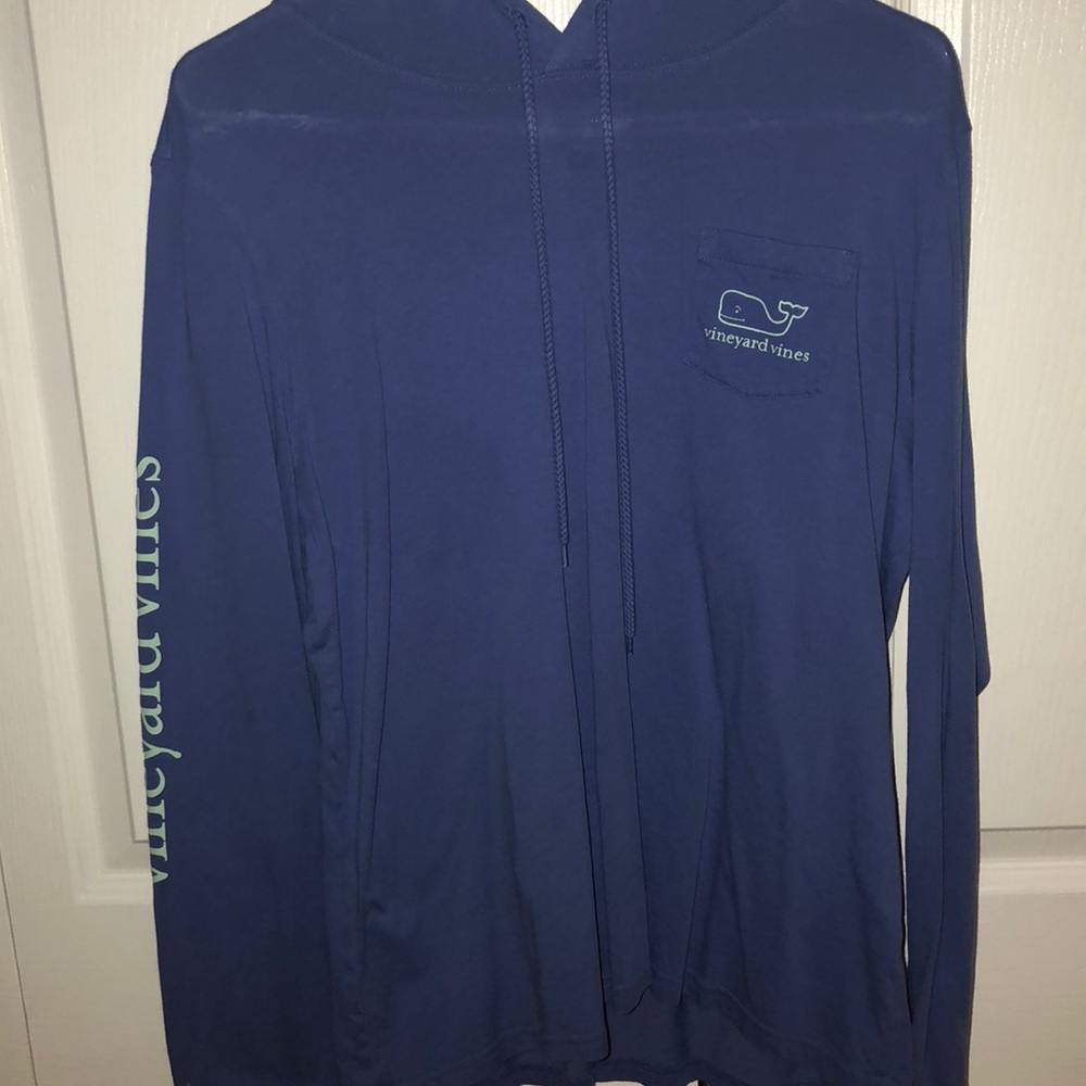Long sleeve vineyard vines hoodie